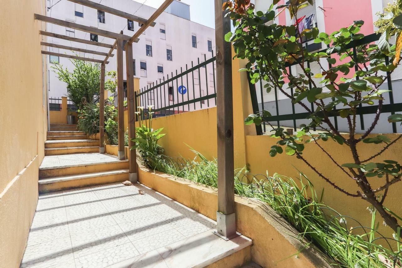 Relaxing Guesthouse - Sonias Houses Lissabon Exterior foto